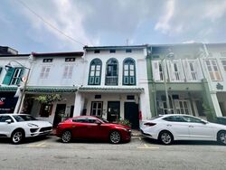 Club Street (D1), Office #615707851